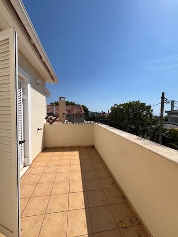 Μεζονέτα για ενοικίαση Κέντρο (Κρυονέρι) - Photo 2