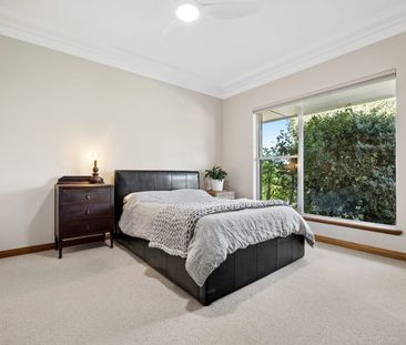 A Charming Hills Retreat in the Heart of Hahndorf - Photo 5