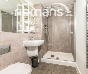 2 bedroom flat to rent - Photo 6