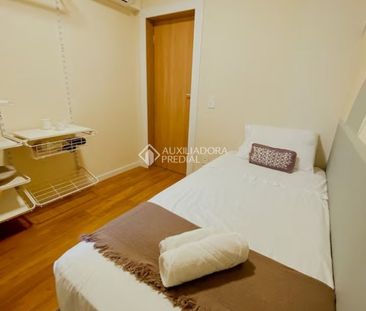 Apartamento com 2 quartos e 70m² para alugar em Itacorubi, Florianó... - Foto 5