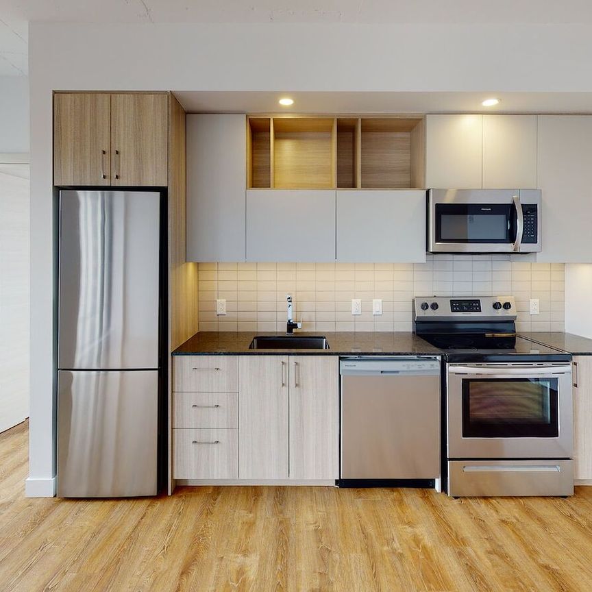 Loxley Quartier des Spectacles - Modern Rentals in the Heart of Downtown Montreal - Photo 1