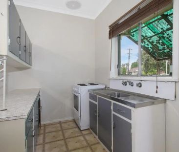 One-Bedroom Unit in Quiet South Albury Location - Photo 3