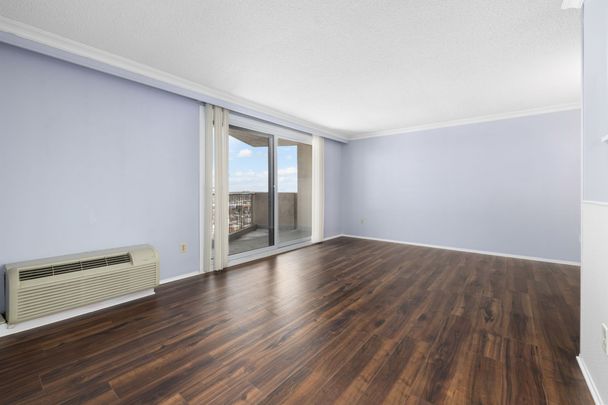 For Lease - 1025 RICHMOND RD #2305 Road, Woodroffe, Ontario - Photo 1