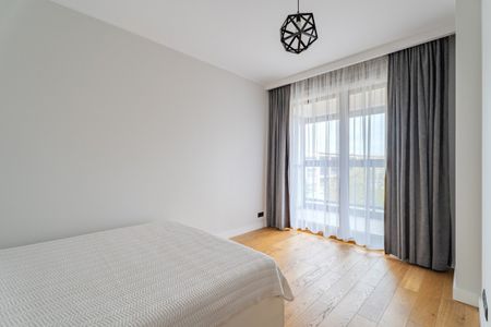 4 pokojowy apartament Rondo Daszyńskiego - Zdjęcie 3