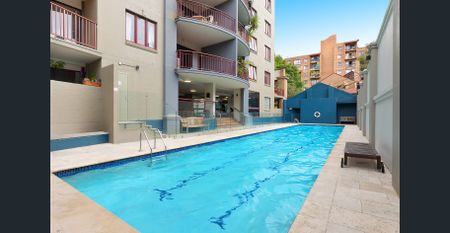 Resort Style Surry Hills Studio with Parking - Photo 2