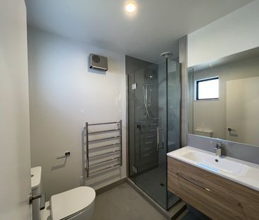 2/142 Milton Street, Somerfield - Photo 2