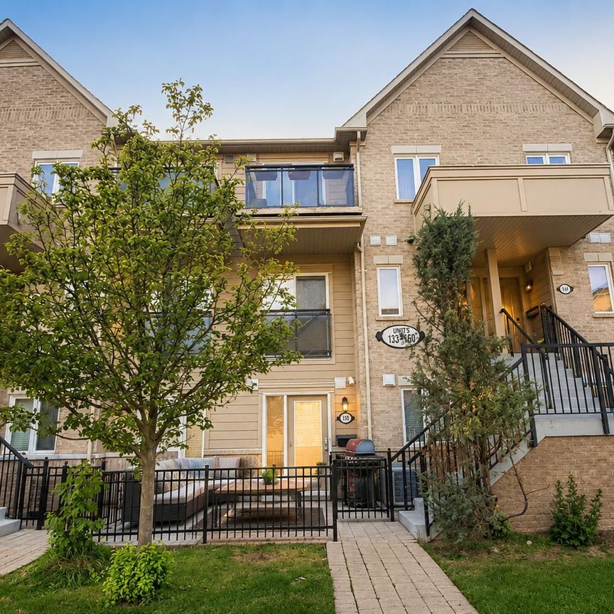 For Lease - 4975 Southampton Drive Unit# 139, Mississauga, Ontario - Photo 1