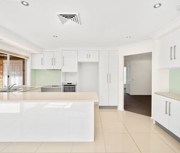 Modern Single-Level Family Home - Photo 5