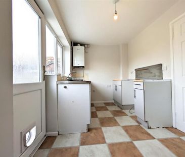 2 bedroom house to rent - Photo 1