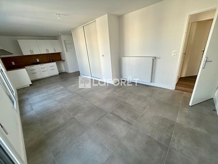 Apartment - Photo 4