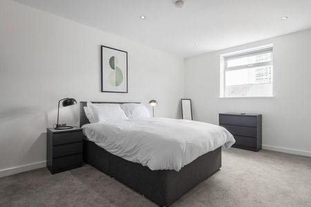 Dock Street - Photo 5