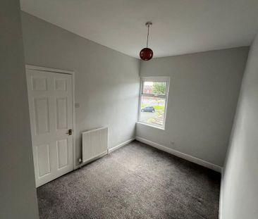 2 bedroom house to rent - Photo 2