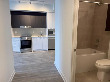 For Lease - 5105 Hurontario Street Unit# 2412, Mississauga, Ontario - Photo 4