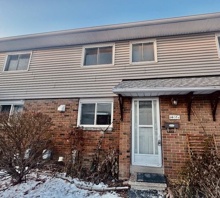 1466 Heatherington - Unit K - Photo 4