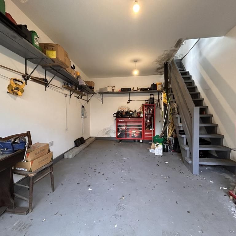 4 bedroom townhouse to rent - Photo 1