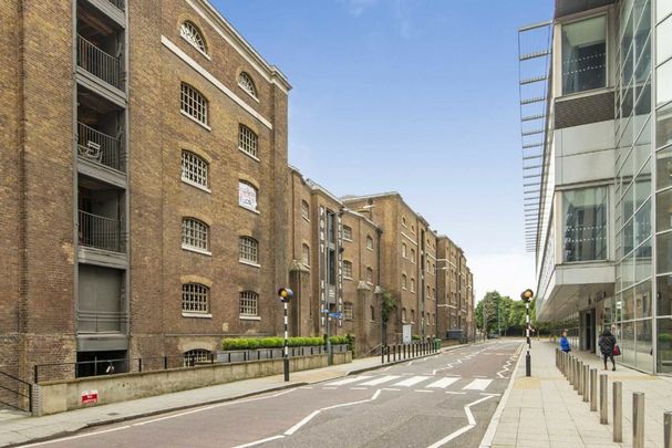 Hertsmere Road, E14, London - Photo 1
