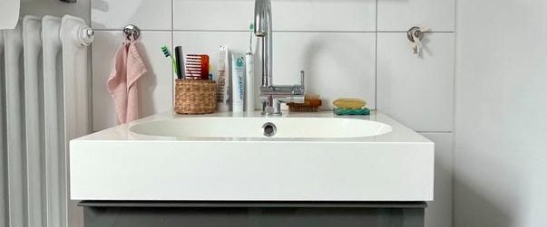 Stilvolle 3-Zimmer-Dachgeschosswohnung mit hohen Decken - Photo 1