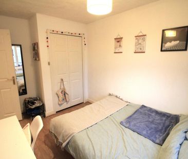 4 bedroom detached house to rent - Photo 6