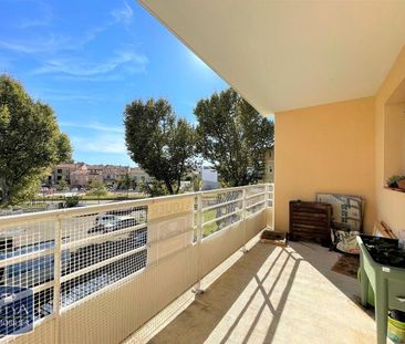 Location Appartement 3 pièces 62m² AVIGNON 84000 - Photo 5