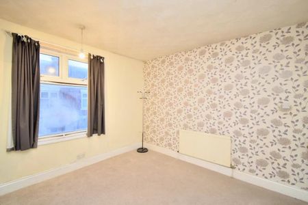 4 Bed Terraced House, Warwick Street, LE3 - Photo 5
