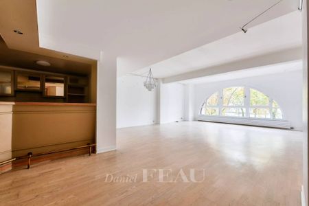 Location appartement, Paris 4ème (75004), 4 pièces, 148.75 m², ref 86437349 - Photo 4