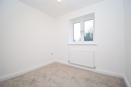 Headland Lane, Earlsheaton, Dewsbury - Photo 4