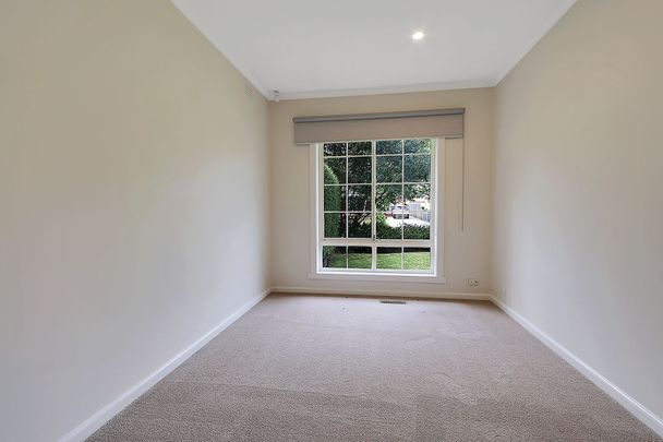 7 Gladesville Drive, - Photo 1