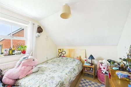 Hitherhooks Hill, Binfield, Berkshire, RG42 - Photo 3