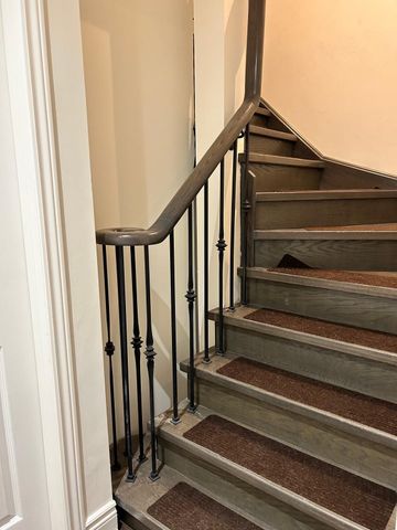 For Lease - 187 Redstone Road, Richmond Hill, Ontario - Photo 3