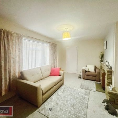 Queens Close, Harston, Cambridge - Photo 1