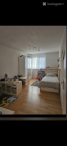 4.5 Zimmer Wohnung mit Wintergarten-Balkon zu vermieten - Foto 2