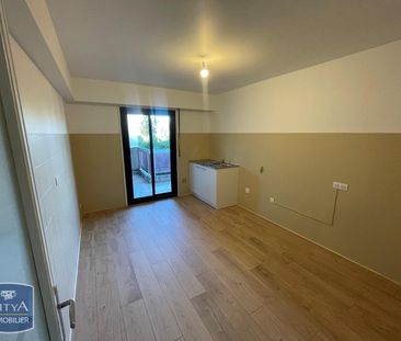 Location Appartement 2 pièces 79m² CANNES 06400 - Photo 5