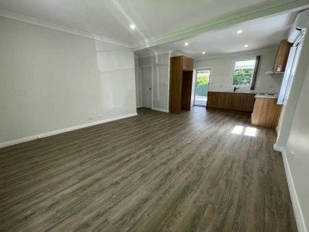 33 Brown Street, Penrith NSW 2750 - Photo 4