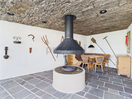 Detached house with pool, pool house & lots of land - Foto 2