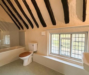 3 bedroom detached house to rent - Photo 4