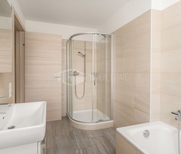 MODERNO BILOCALE VICINO ALLA TASIS - Foto 5