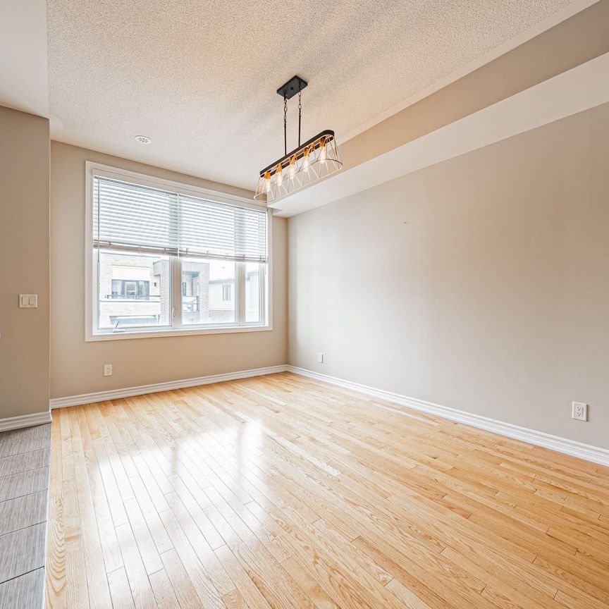 For Lease - 422 Athabasca Common, Oakville, Ontario - Photo 1