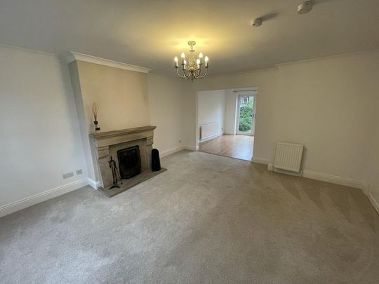 4 bedroom house to rent - Photo 1