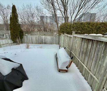 For Lease - 70 TRUMP Avenue, Carlington - Central Park, Ontario - Photo 6
