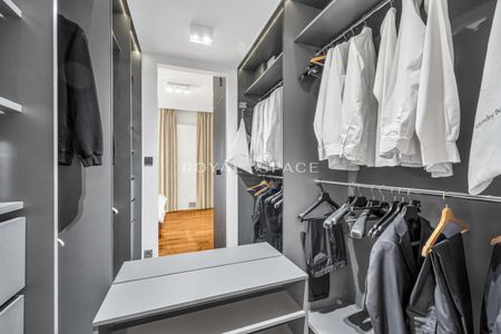 Elegancki apartament w centrum miasta - Zdjęcie 3