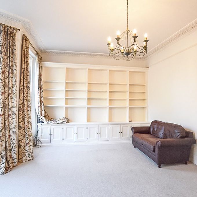 Warwick Avenue, Little Venice, London, W9 2PP - Photo 1