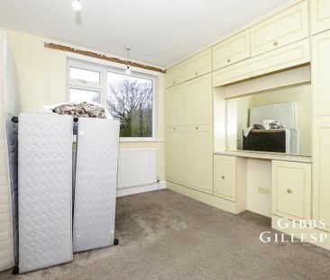 5 bedroom semi-detached house to rent - Photo 4