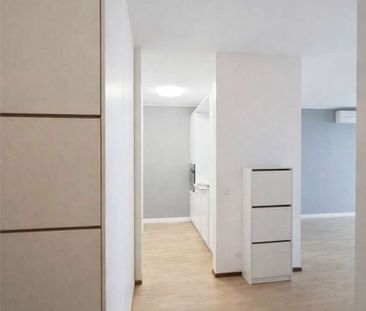 Apartment with lake view and garden terrace - Photo 2