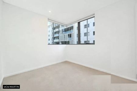 MGM MARTIN – TWO BEDROOM APARTMENT - Photo 2