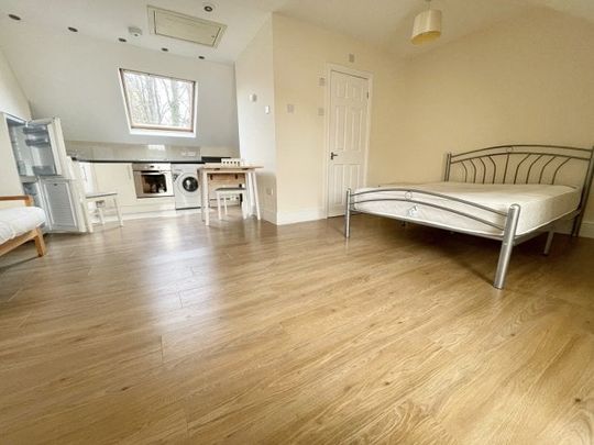 Flat 3 Glen Road, Sheffield, S7 1RA - Photo 1