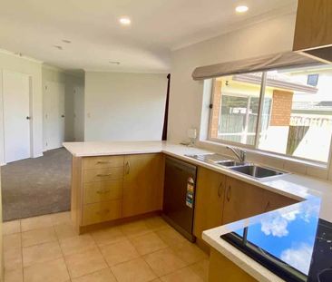 Newly renovated in Popular Area - Photo 4