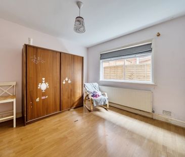 3 bedroom maisonette to rent - Photo 4