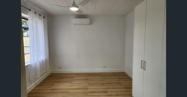 Conveniently located - Photo 1