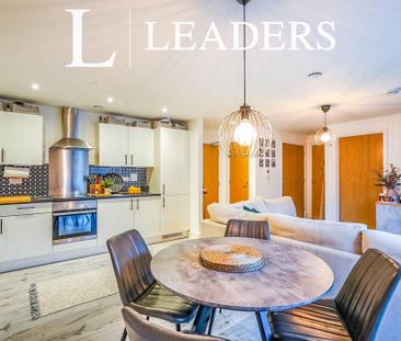 2 bedroom flat to rent - Photo 2