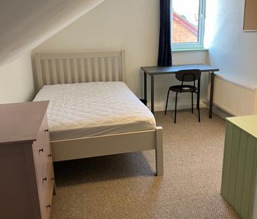 6 bedroom house - Photo 4